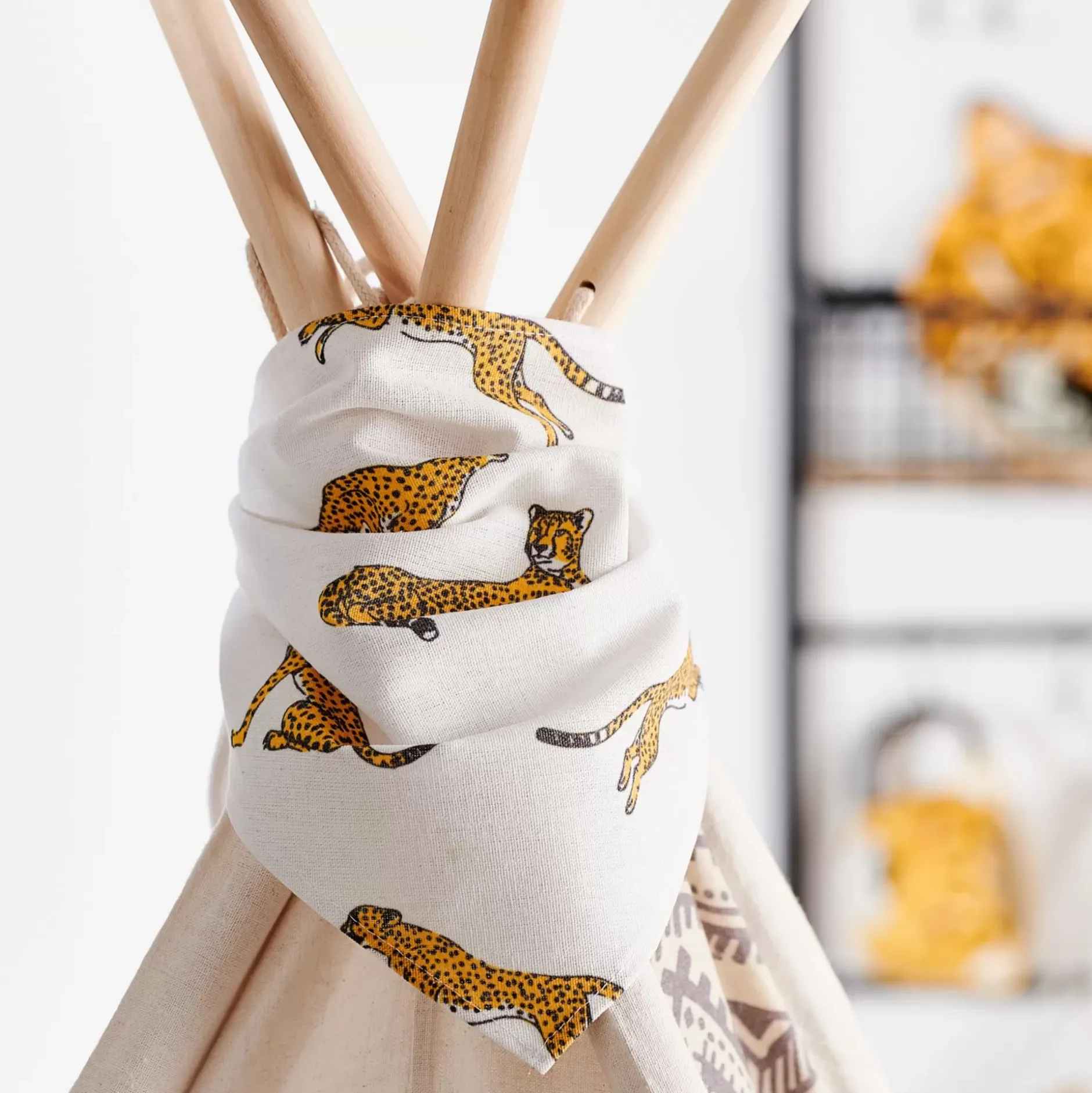 CASA Cheetah Tela Decorativa Multicolor| Muebles Para Niños