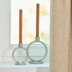 CASA Rings Candelabro Plateado| Candelabros